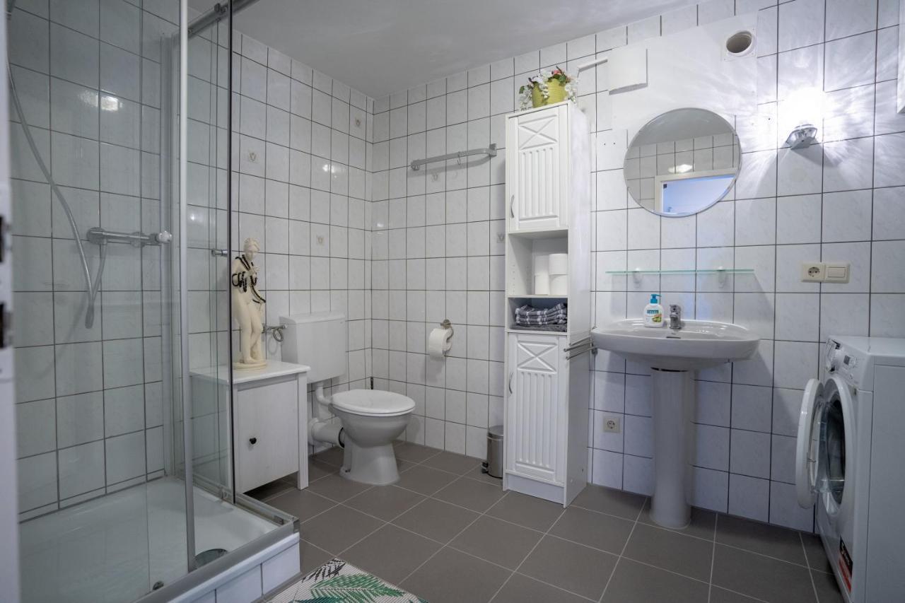 3-Zimmer Haus 85Qm Mit Balkon Bis Zu 8 Personen Winningen Zewnętrze zdjęcie